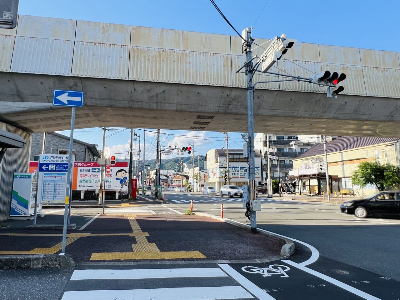 2024年8月24日に四万十市から高知市八反町に移転オープンした「麺処Monk」の周辺の様子