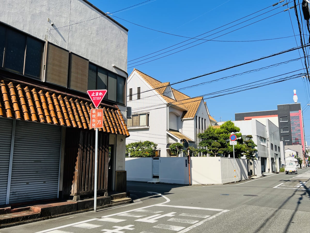 2024年8月7日に閉店した高知市二葉町の「塩ラーメンばんや」の外観