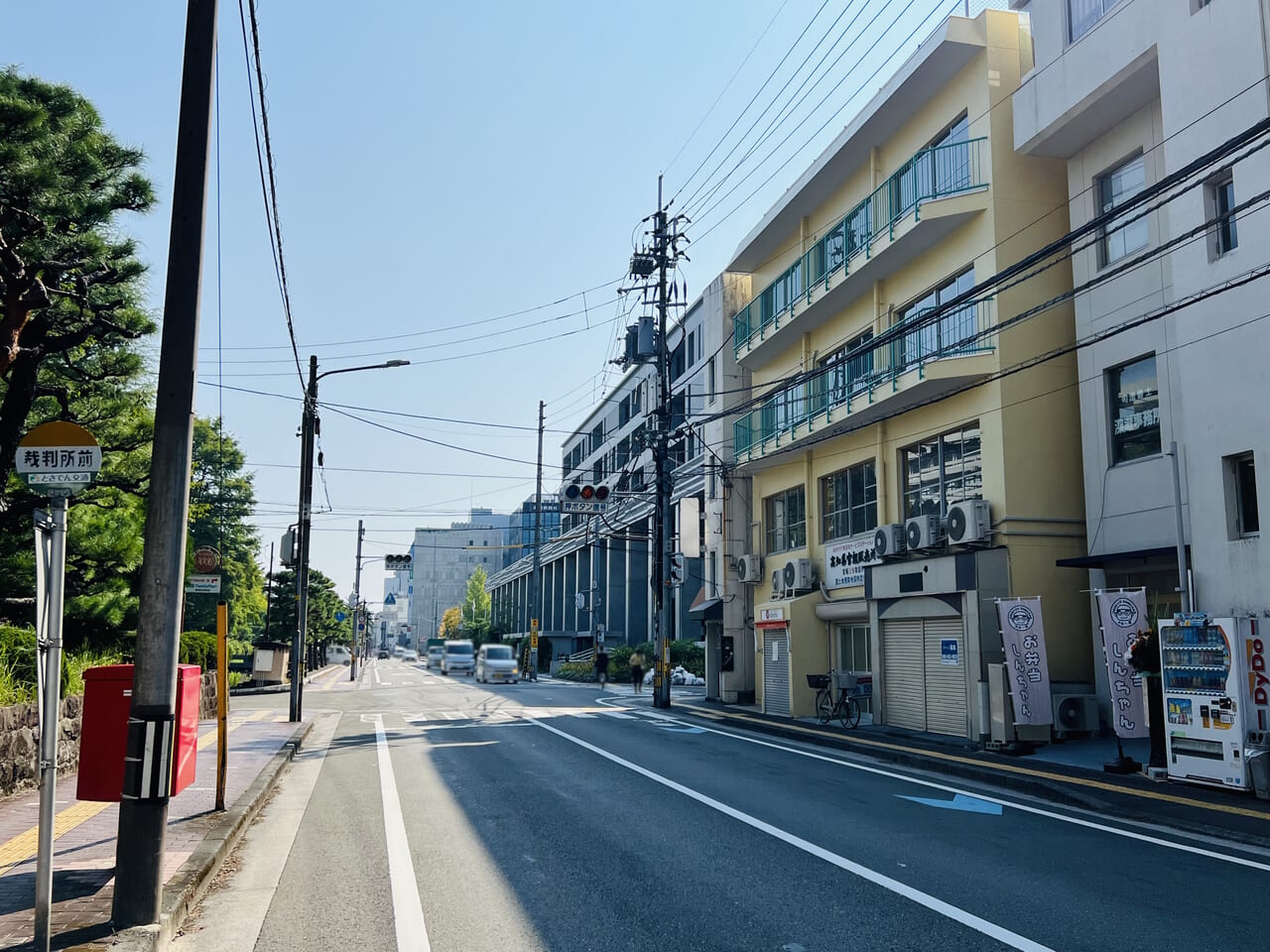 2024年9月9日に本町にオープンした「お弁当 しんちゃん 本町店」の周辺の様子