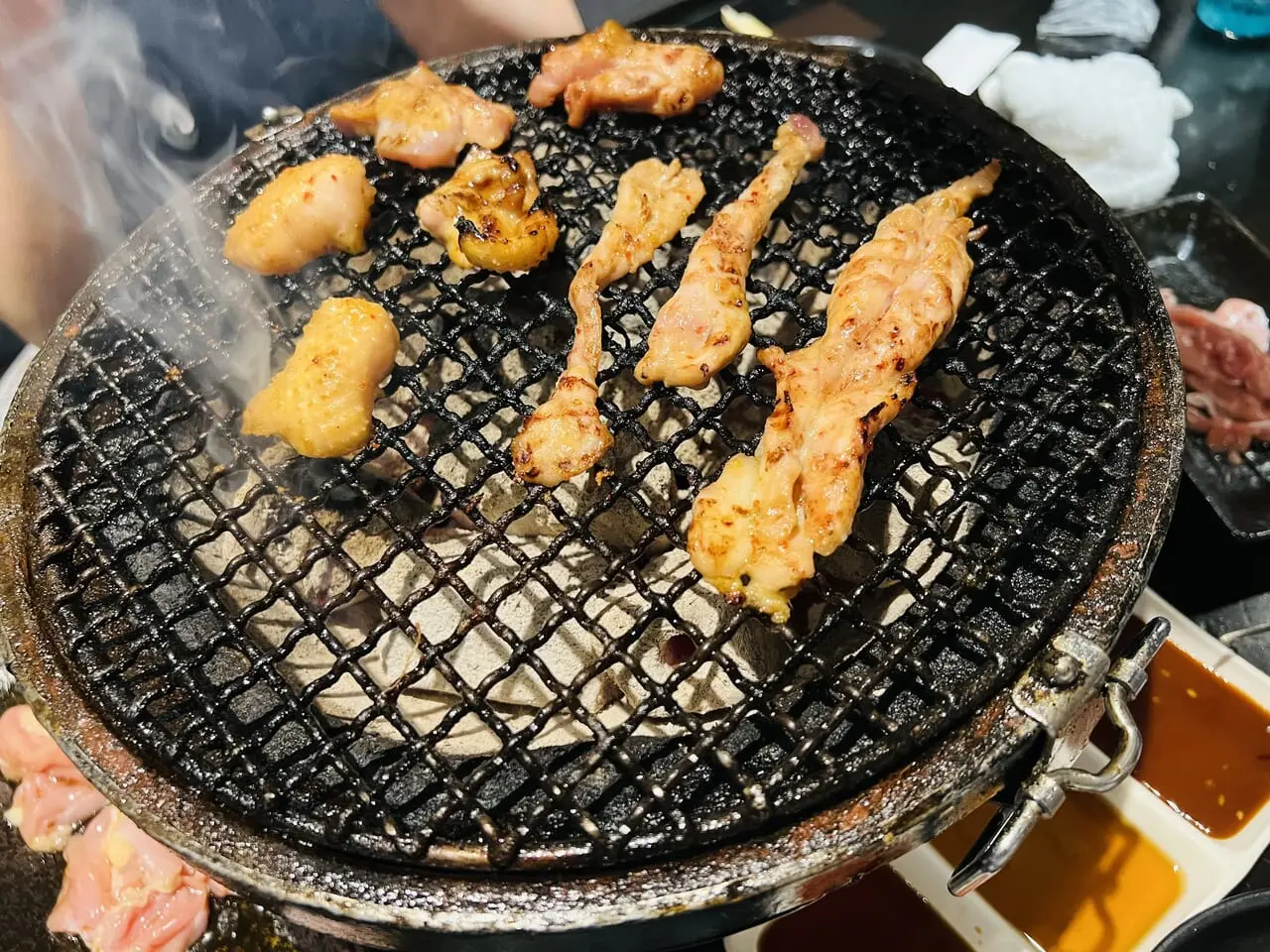 グリーンロードの「とり焼肉 ひなとり」のとり焼肉