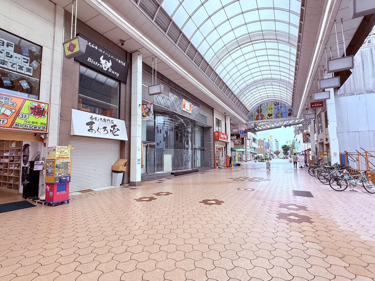 2025年6月14日から営業を再開する帯屋町商店街の「Bistro Burg」