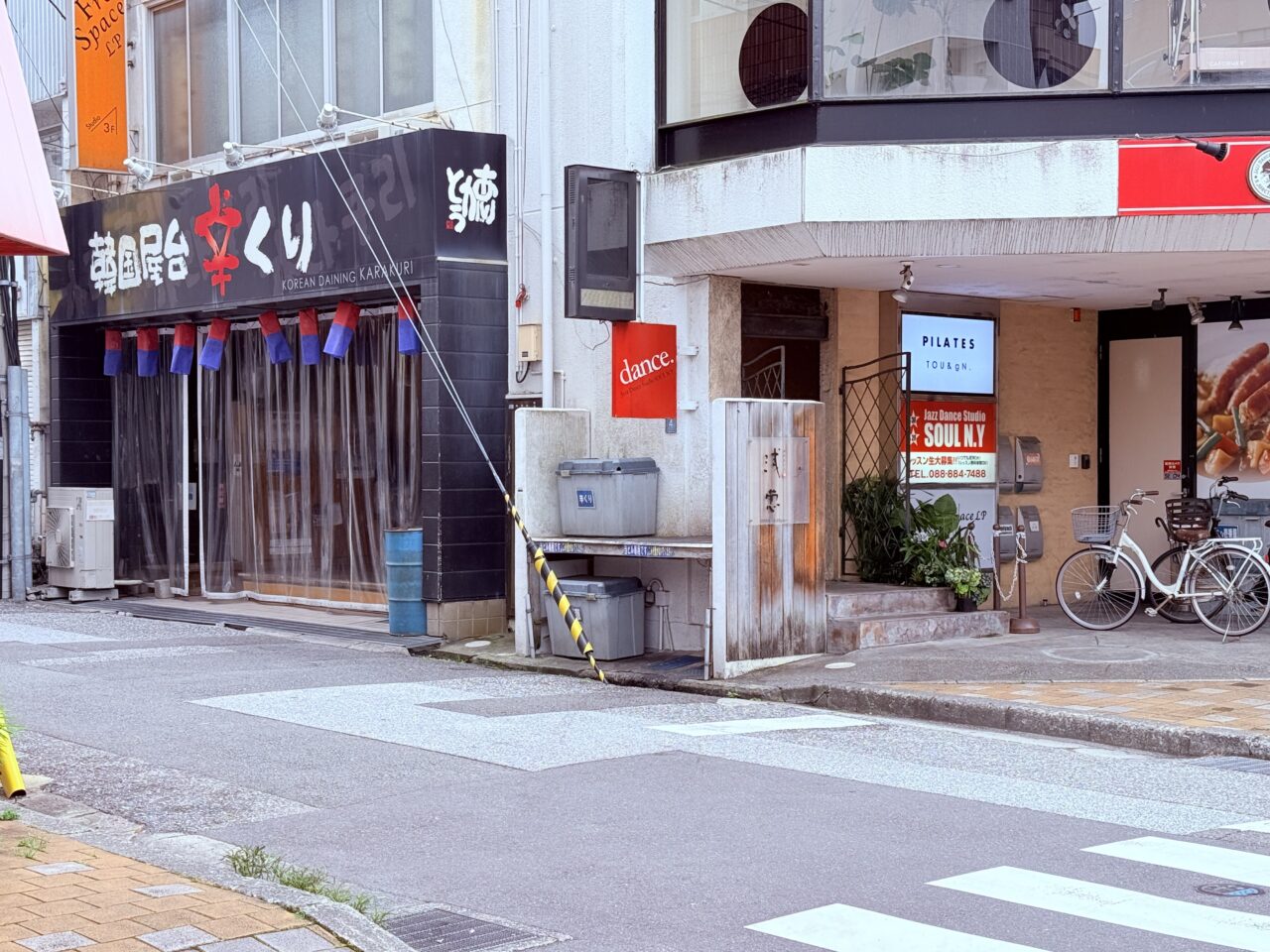 2025年6月14日に閉店したはりまや町の「創作せいろ 浅葱（あさぎ）」
