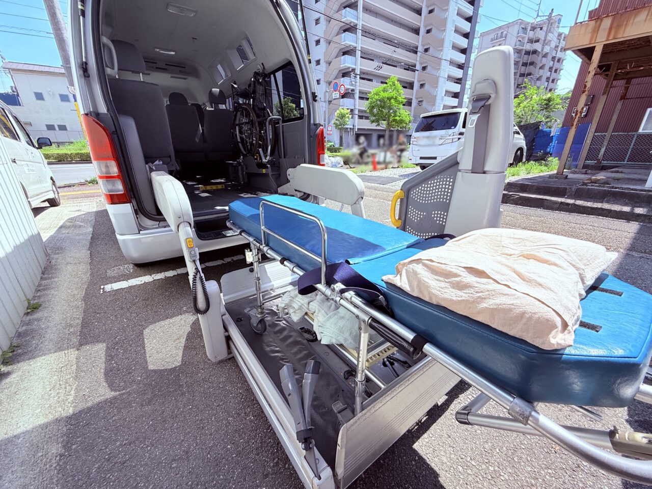 高知市桜馬場にあるあおぞら介護タクシーの介護タクシー