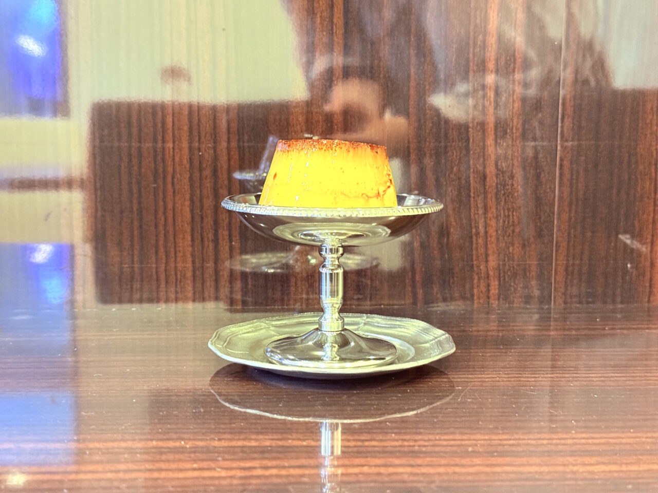 至高の一杯が楽しめる中の橋通りのコーヒー専門店「露堂々」のプリン