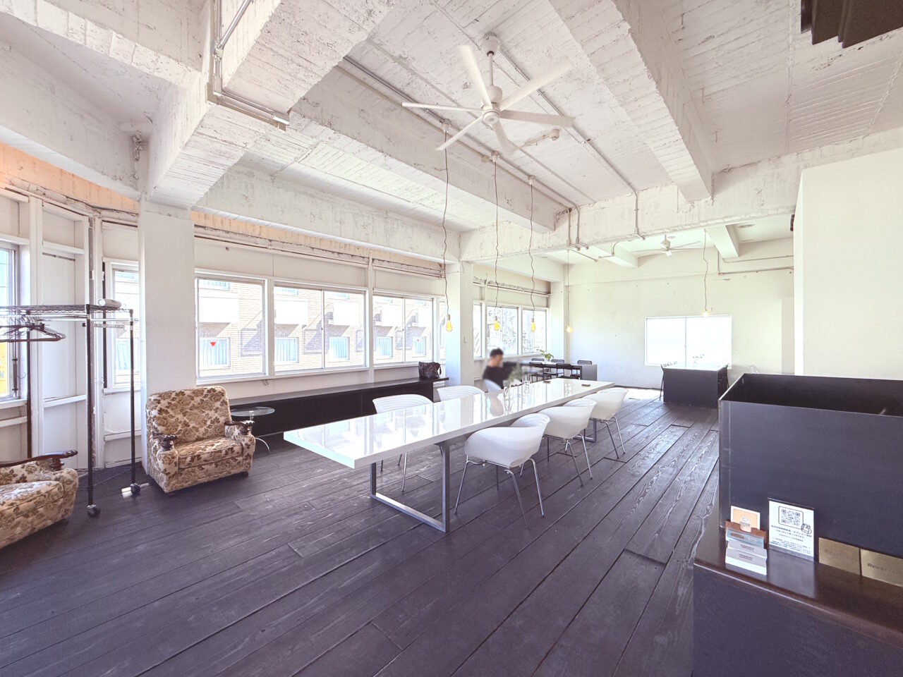 高知市はりまや町のレンタルスペース「pigaaq harimaya（ピガーク はりまや）」の内装