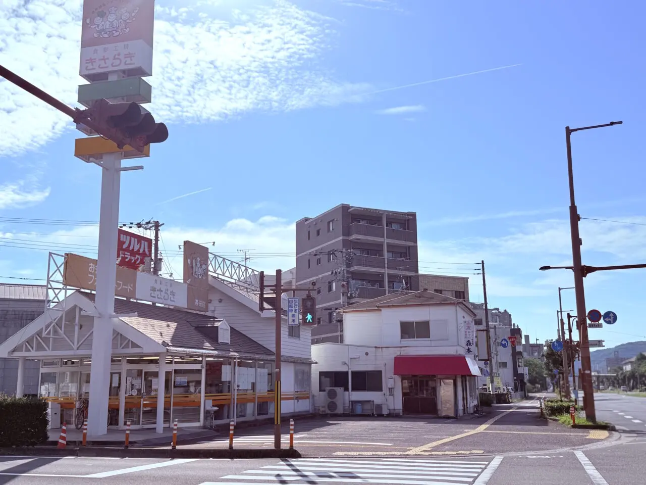 2025年10月20日に閉店予定の高知市桟橋通の「くいしんぼ如月 帯田店」の周辺の様子