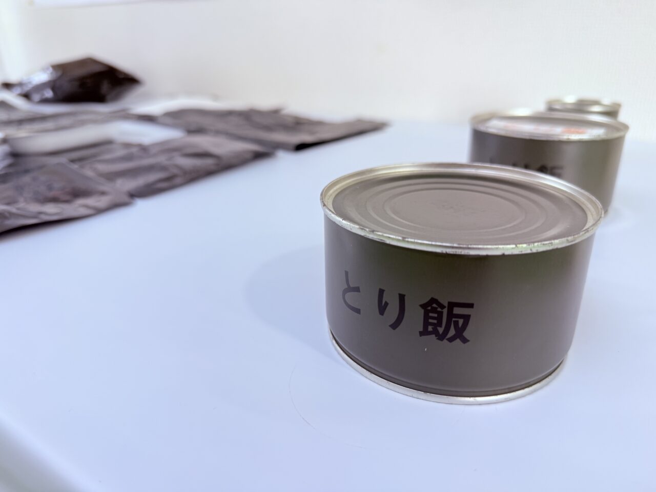 期間限定でオープンした「高知地方協力本部plus」の館内の様子