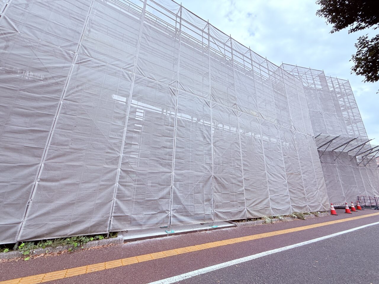 2025年12月下旬にオープン予定の「nikko高知店」の様子