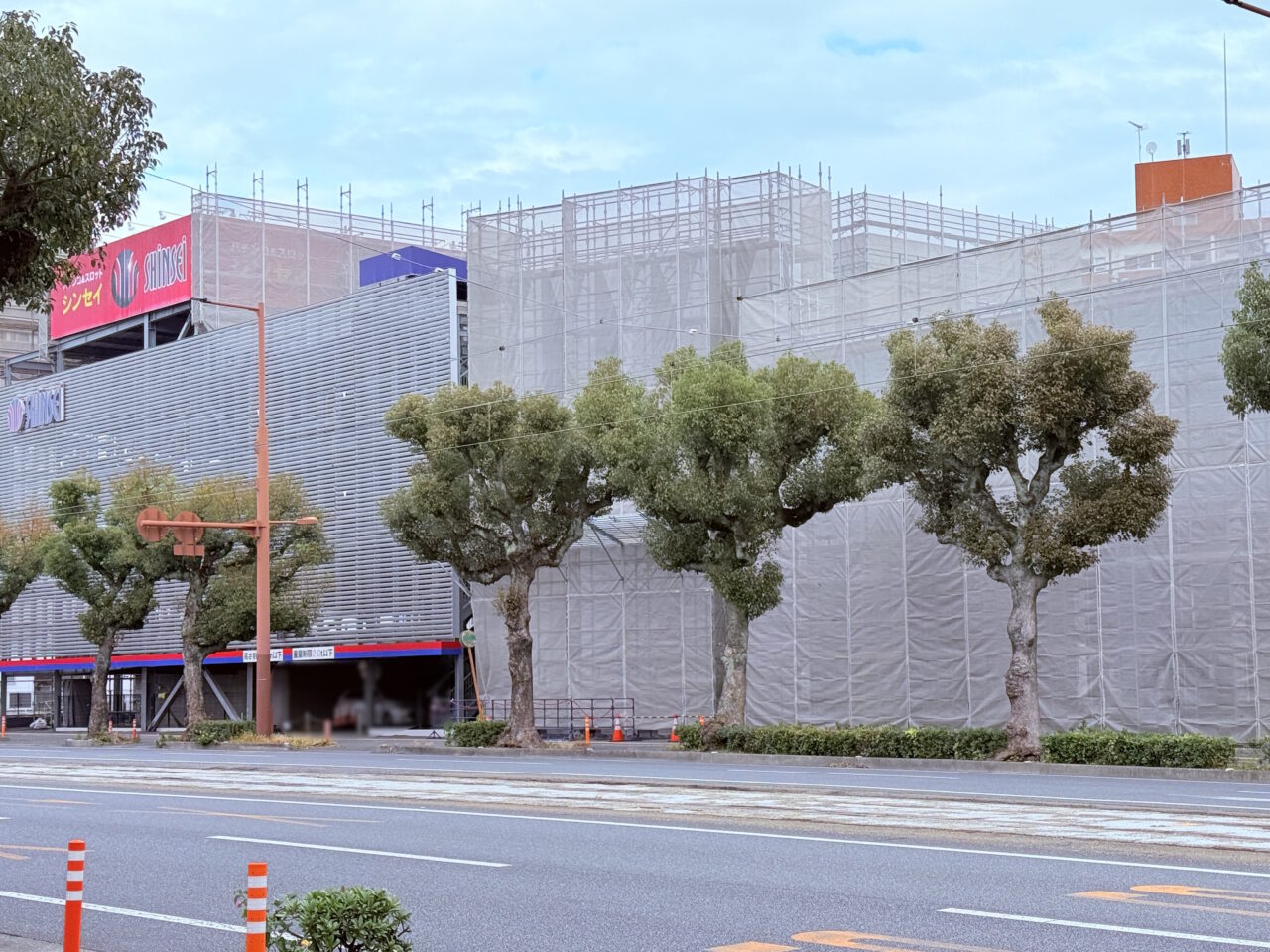 2025年12月下旬にオープン予定の「nikko高知店」の様子