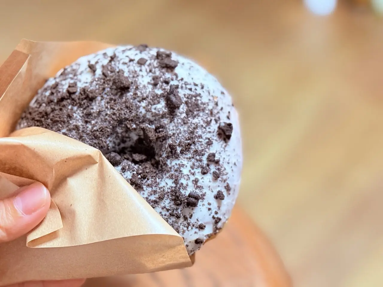 2025年11月8日に高知市中宝永町にグランドオープンした「UNPLUGGED Burger&Donuts」で販売されている「YAIRO DONUTS」のドーナツ