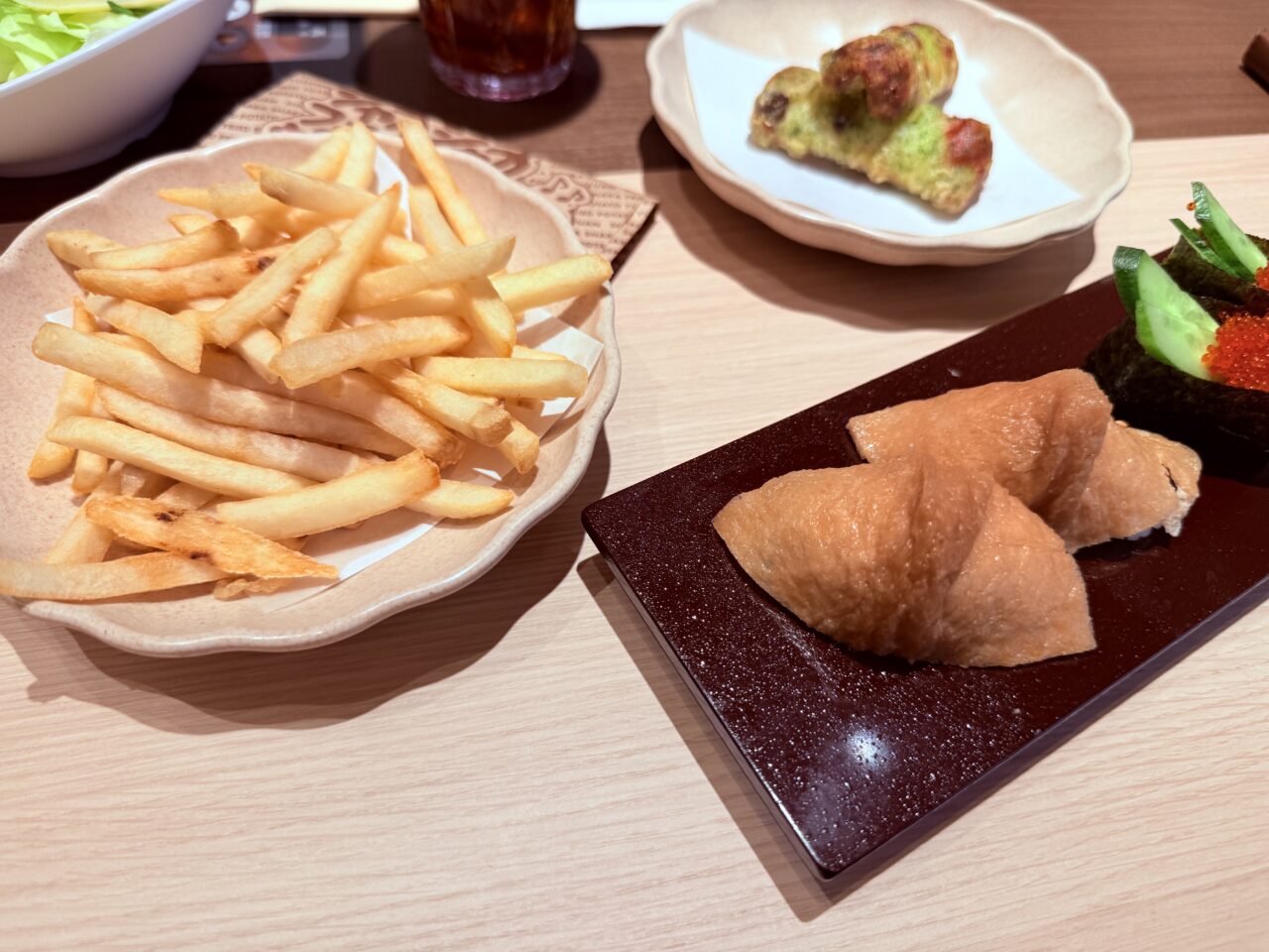 2026年2月11日にグランドオープンした「寿司・しゃぶしゃぶ ゆず庵 高知店」の料理