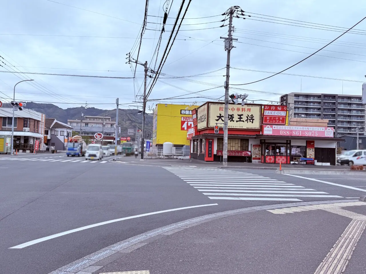 2026年2月23日に閉店する高知市北川添の「大阪王将 高知南川添店」の外観