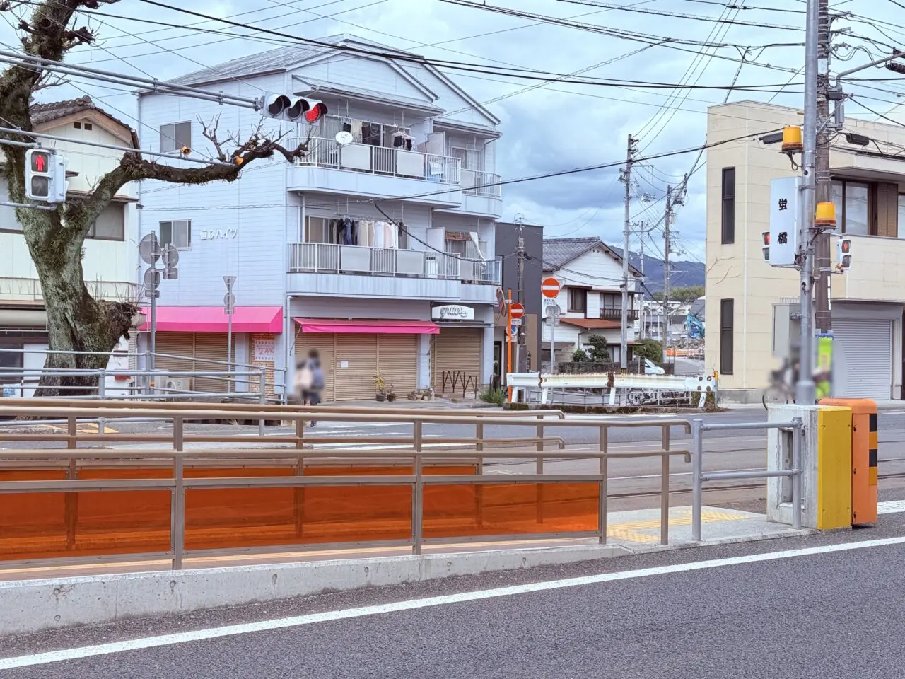 閉店した高知市旭上町の人気のパン屋さん「ワールドベーカリー」の周辺の様子