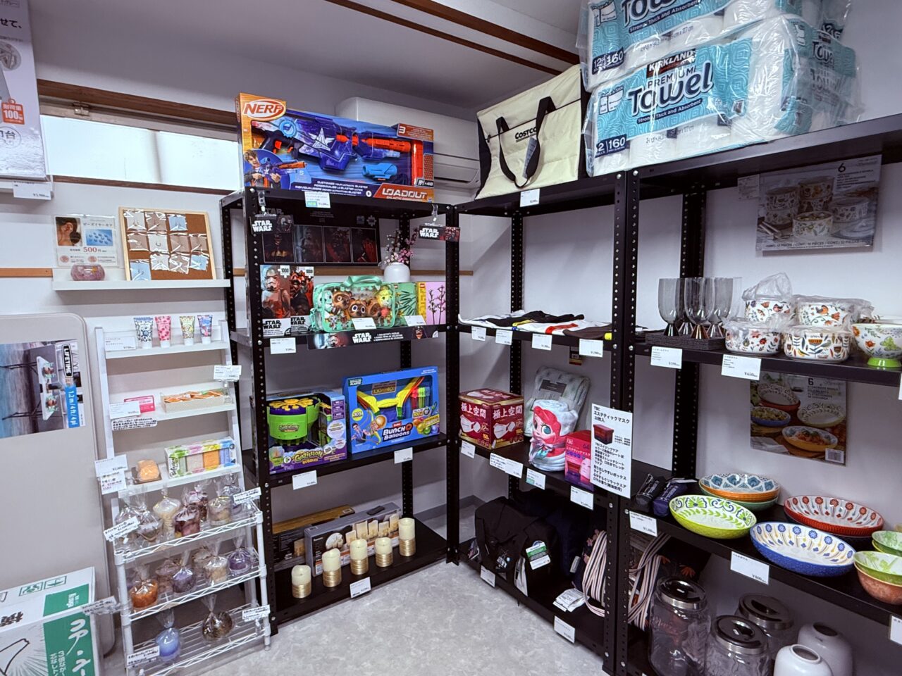 高知のコストコ再販店「メゾンクロス(Maison Cross)」の店内の様子