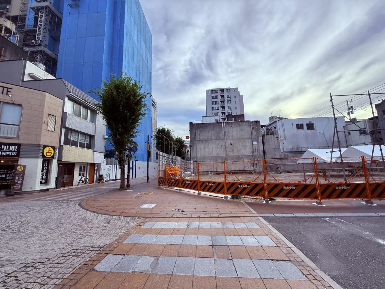 「(仮称)高知市帯屋町ホテル」が始まるパチンコ店「ミリオン 帯屋町店」跡地