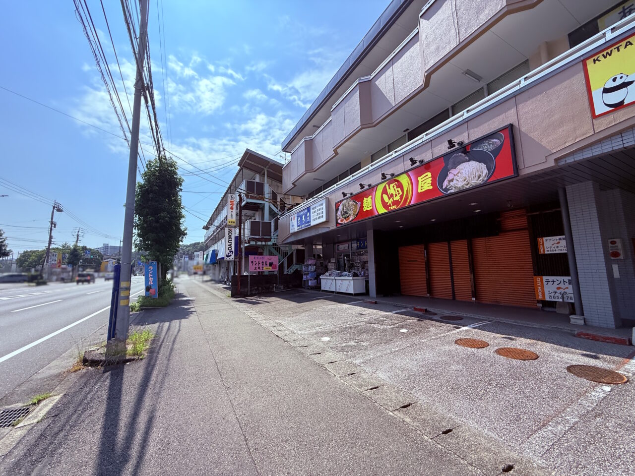 いつの間にかテナント募集となっていた高知市鴨部の「麺屋 輝」