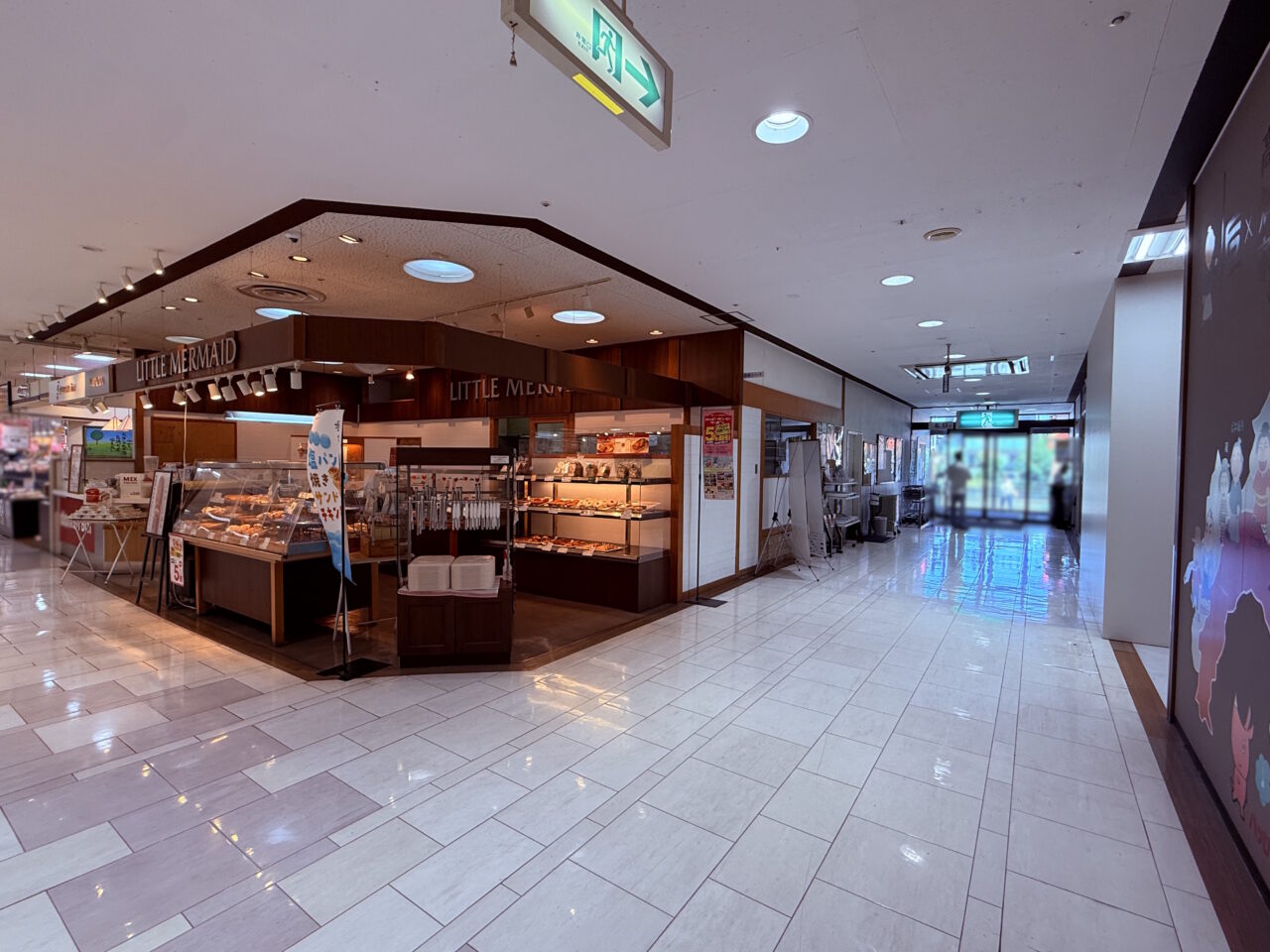 2026年8月31日に閉店するフジグラン高知の「リトルマーメイド高知店」