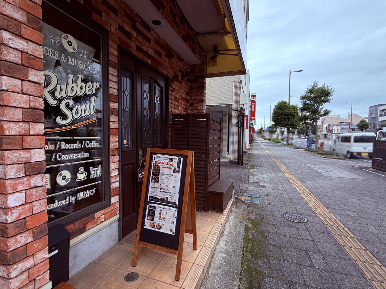 2026年9月22日にプレオープン予定の「BOOKS&MUSIC Café Rubber Soul」の外観