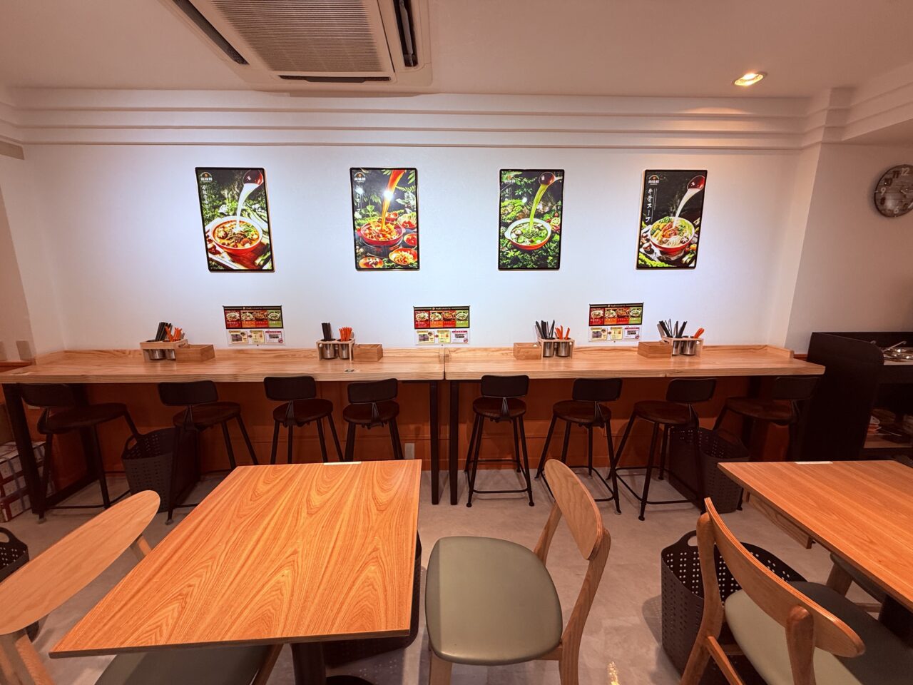 2026年8月6日にオープンした「尚味鮮（シャンウェイシエン）マーラータン」の店内の様子
