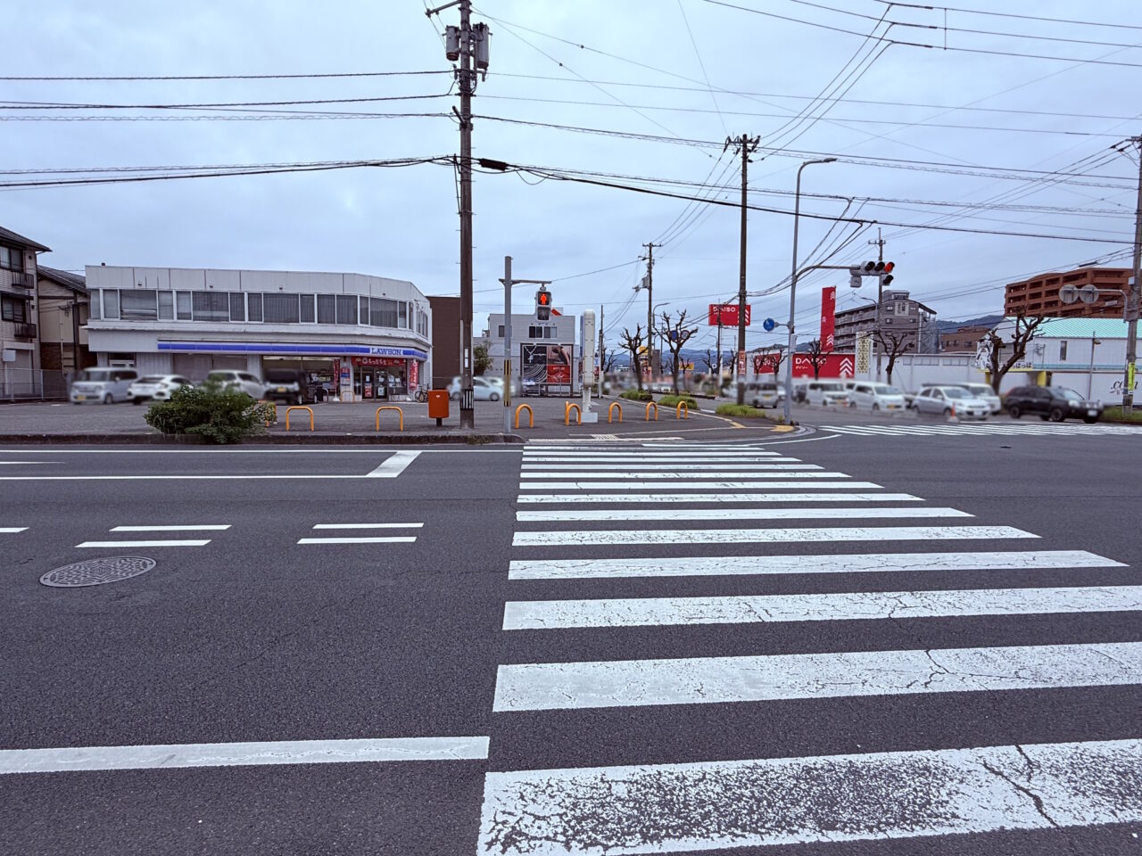 2026年10月31日14時から休業に入る「ローソン 高知南川添店」