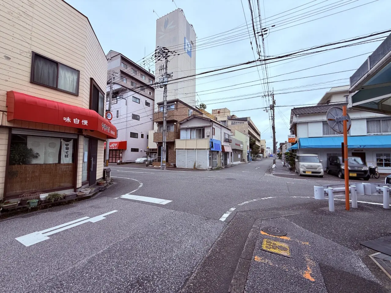 閉店した「中華そば 茶華井屋」